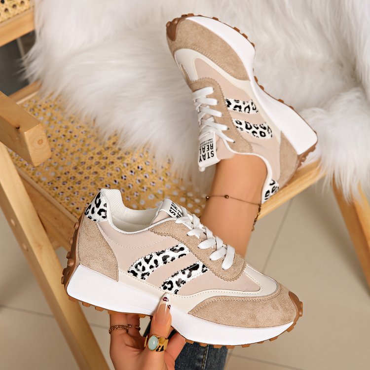 Chunky-soled Casual Sports Shoe