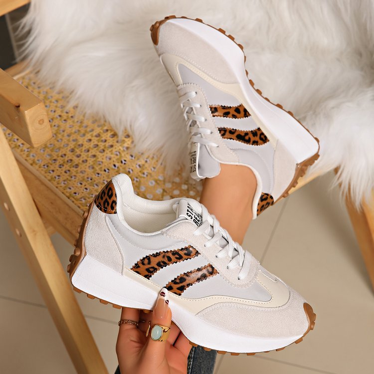 Chunky-soled Casual Sports Shoe