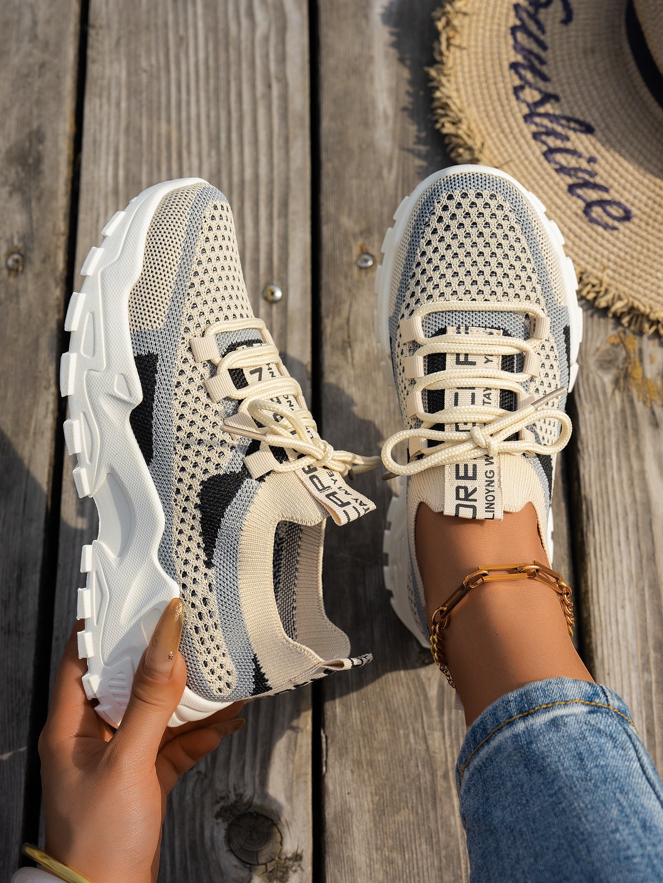 Mesh Women's Lace-up Sneakers