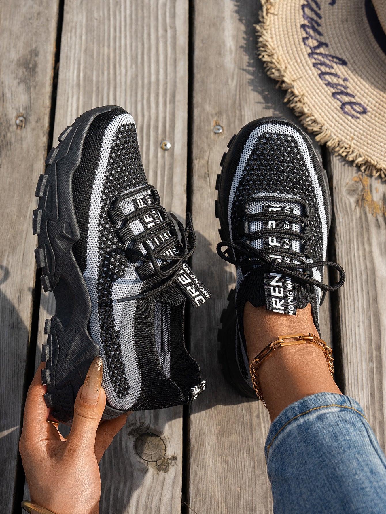 Mesh Women's Lace-up Sneakers